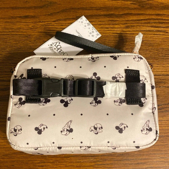 Petunia Pickle Bottom Mickey Mouse Convertible Belt Bag - Picture 3 of 8